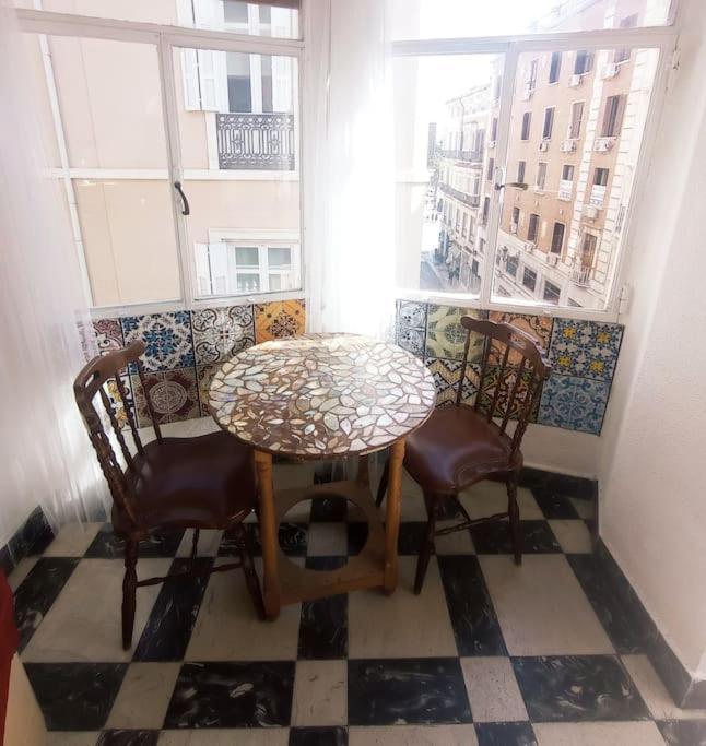 Апартаменти Vintage Flat Малага Екстер'єр фото